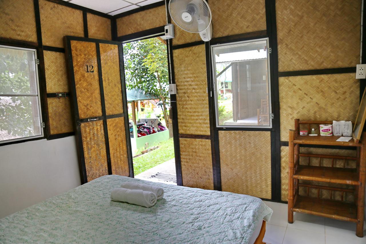 Tp Hut Bungalows Koh Chang Exterior photo