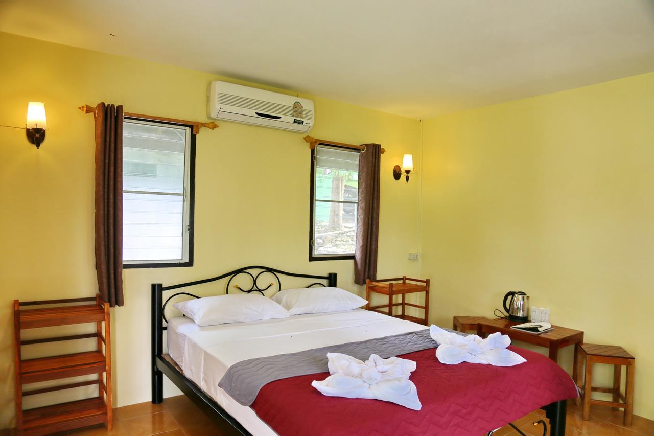 Tp Hut Bungalows Koh Chang Exterior photo