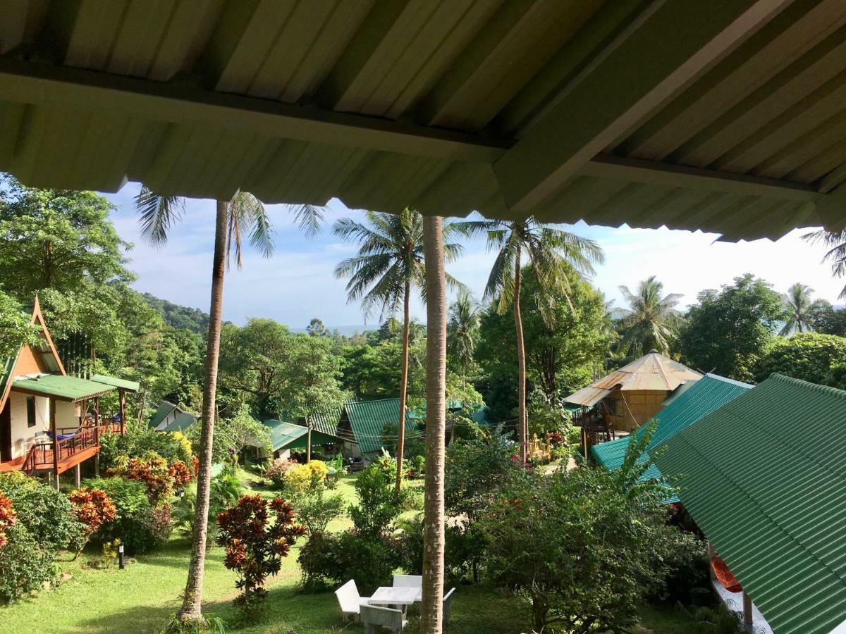 Tp Hut Bungalows Koh Chang Exterior photo