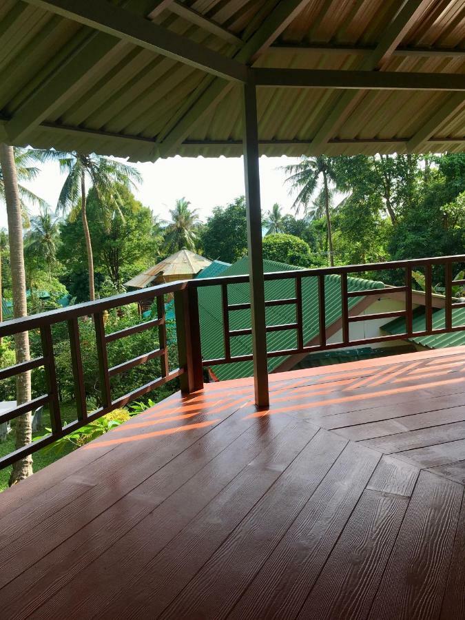 Tp Hut Bungalows Koh Chang Exterior photo