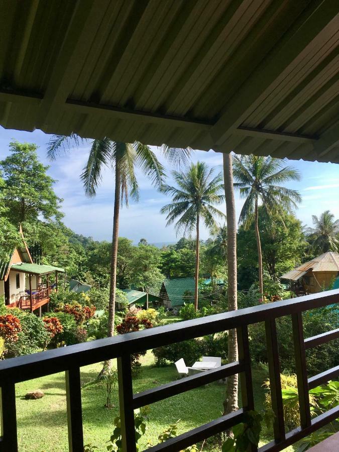 Tp Hut Bungalows Koh Chang Exterior photo